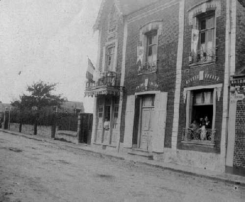 25. Aot 1912